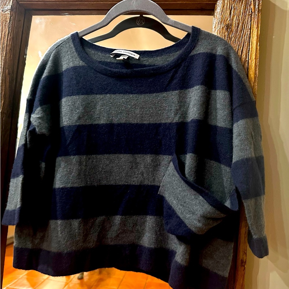 Autumn Cashmere striped black and green beautiful Sweater size Small.. GUC